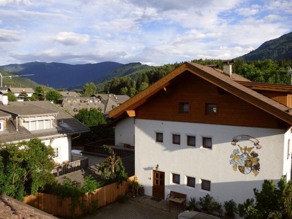 Apartamento Haus Ploner - Pichlerhof Chienes Exterior foto